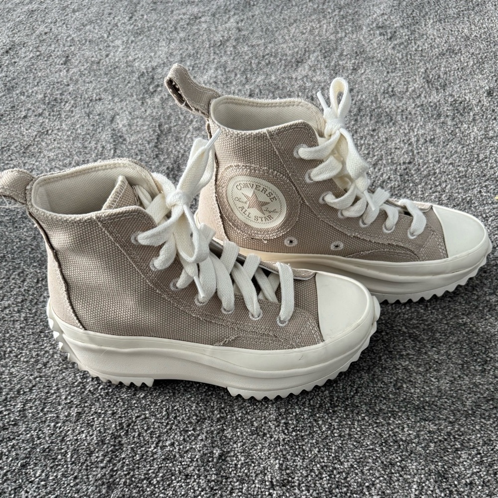 Chuck Taylor Converse All Stars High-Top Platform Sneakers Size 6.5